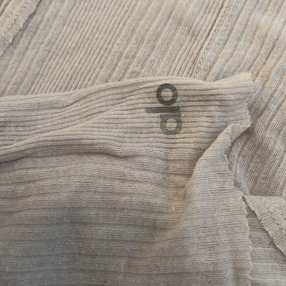 Alo Yogq Medium Grey Tank - Picture 4 of 4